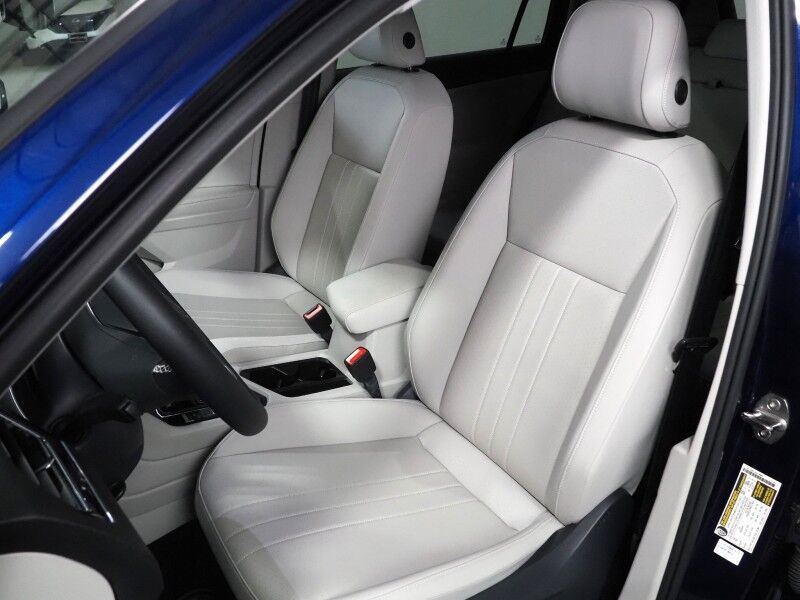 2023 Volkswagen Tiguan 2.0T SE *ADAPTIVE CRUISE, DIGITAL COCKPIT, SAFETY ALERTS, BACKUP-CAMERA, COLOR TOUCHSCREEN, HEATED SEATS, 3RD ROW SEATING, REMOTE START, WIRELESS CHARGING, ANDROID & APPLE Round Rock TX