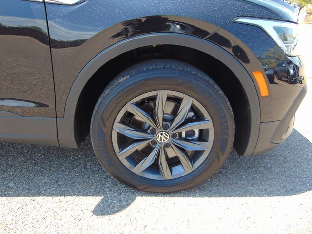 2023 Volkswagen Tiguan 2.0T SE Santa Fe NM