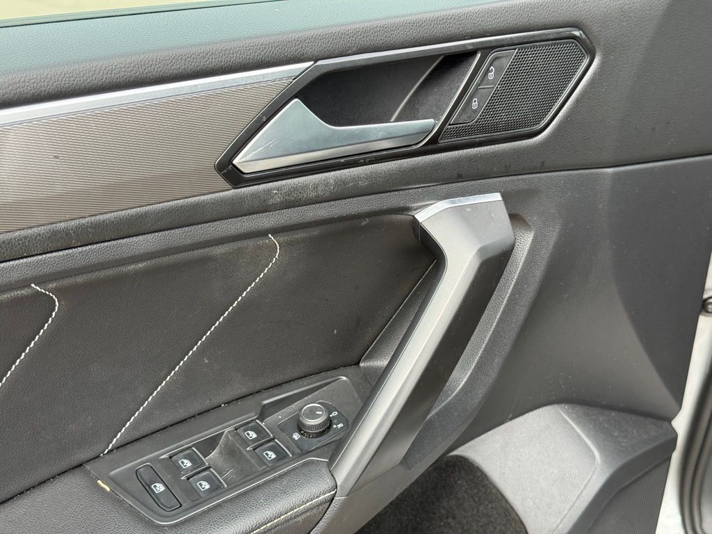 2023 Volkswagen Tiguan 2.0T SE R-Line Black Crestwood KY