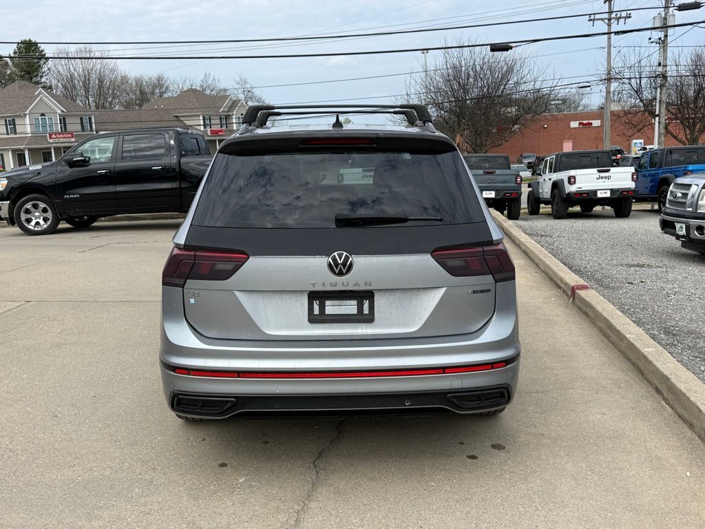 2023 Volkswagen Tiguan 2.0T SE R-Line Black Crestwood KY