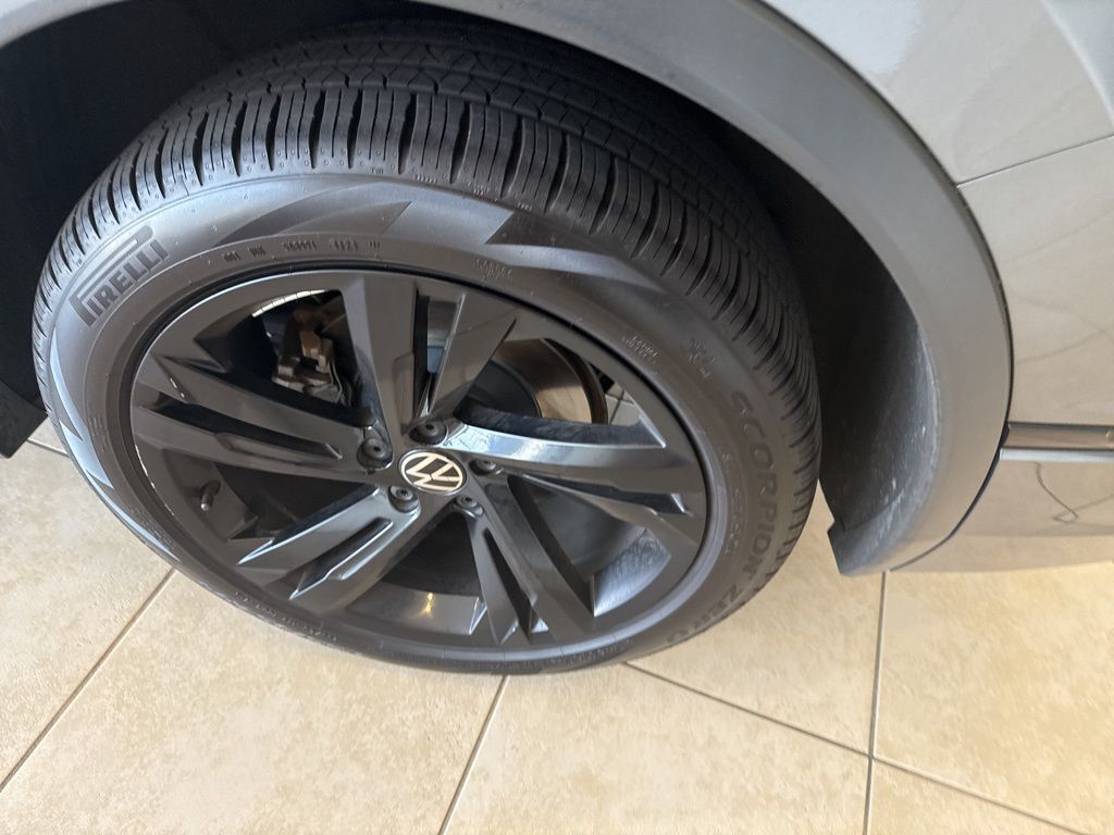 2023 Volkswagen Tiguan 2.0T SE R-Line Black North Attleboro MA
