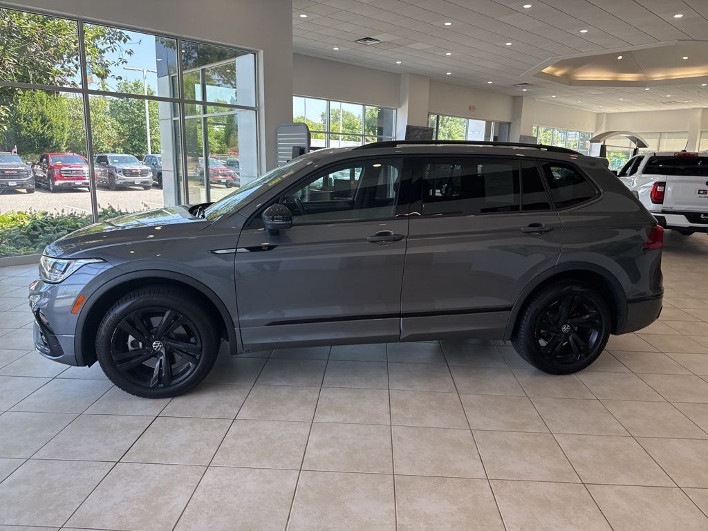 2023 Volkswagen Tiguan 2.0T SE R-Line Black North Attleboro MA