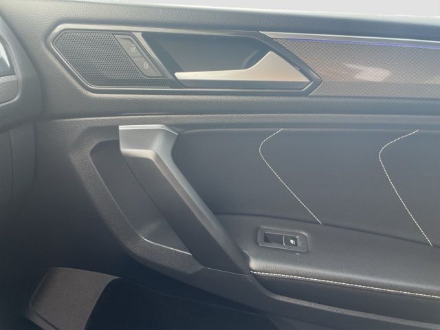 2023 Volkswagen Tiguan 2.0T SE R-Line Black North Attleboro MA