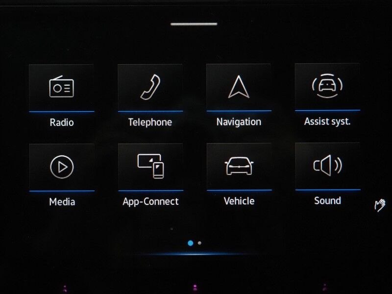 2023 Volkswagen Tiguan 2.0T SE R-Line Black *PANORAMA MOONROOF, ADAPTIVE CRUISE, DIGITAL COCKPIT, SAFETY ALERTS, BACKUP-CAMERA, COLOR TOUCHSCREEN, HEATED SEATS, 3RD ROW SEATING, REMOTE START, 19 INCH WHEELS, WIRELESS CHARGING, ANDROID & APPLE Round Rock TX