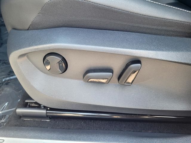 2023 Volkswagen Tiguan 2.0T SE R-Line Black Roseville CA