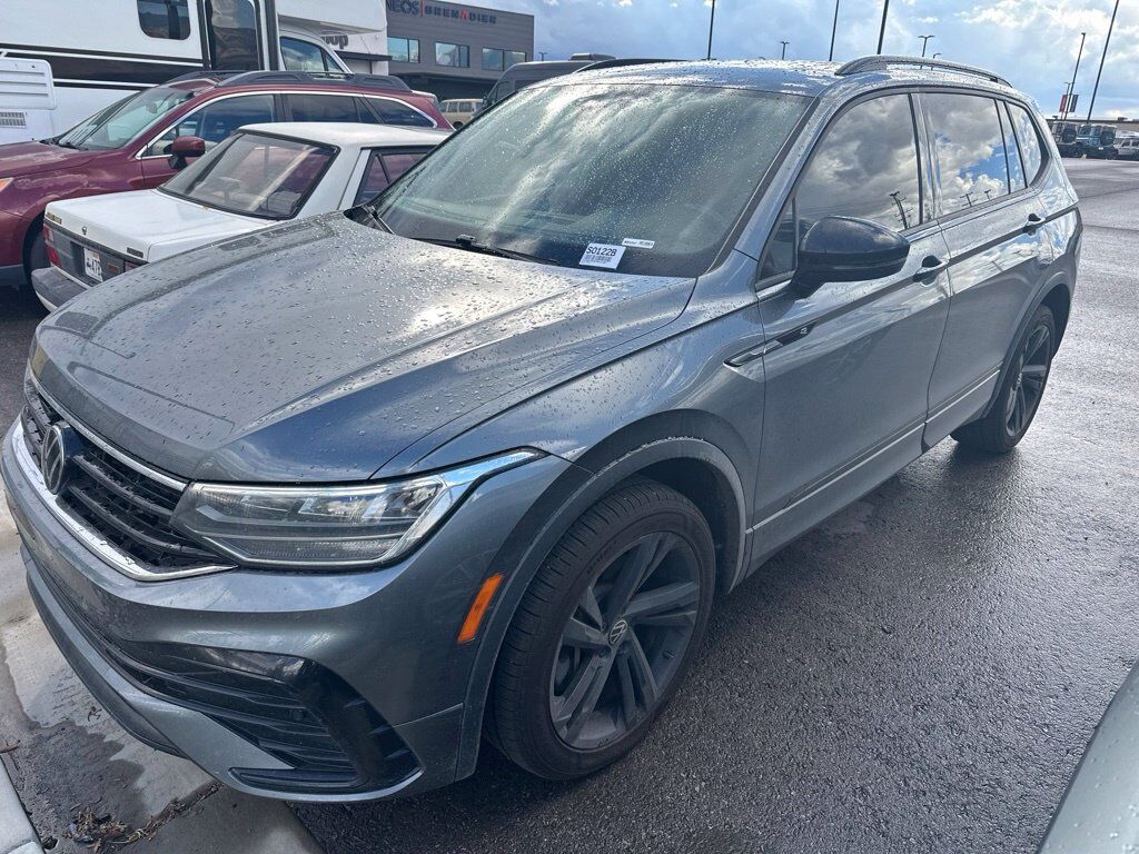 2023 Volkswagen Tiguan 2.0T SE R-Line Black