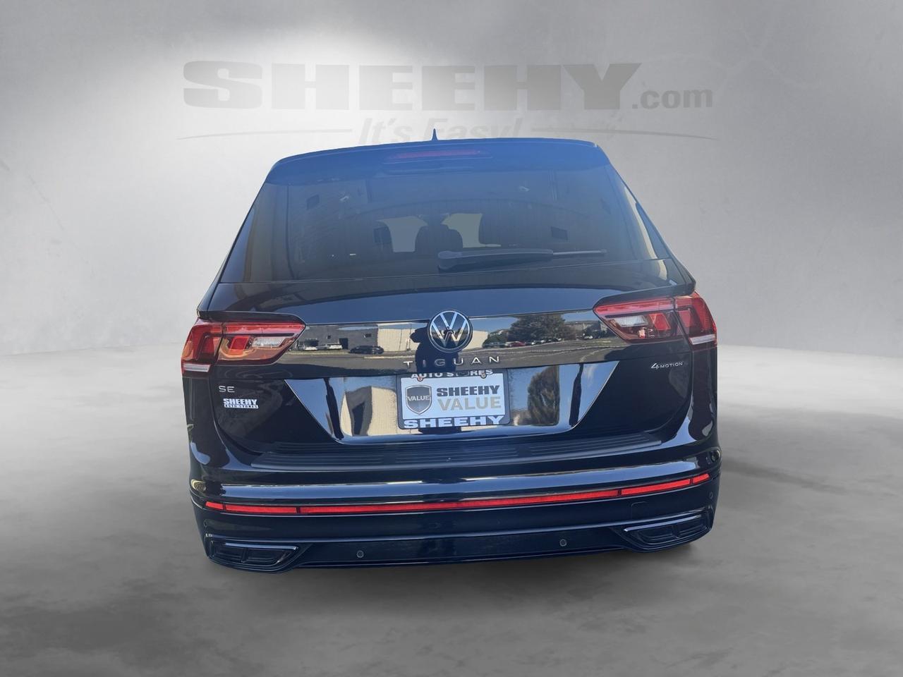 2023 Volkswagen Tiguan 2.0T SE R-Line Black Fredericksburg VA