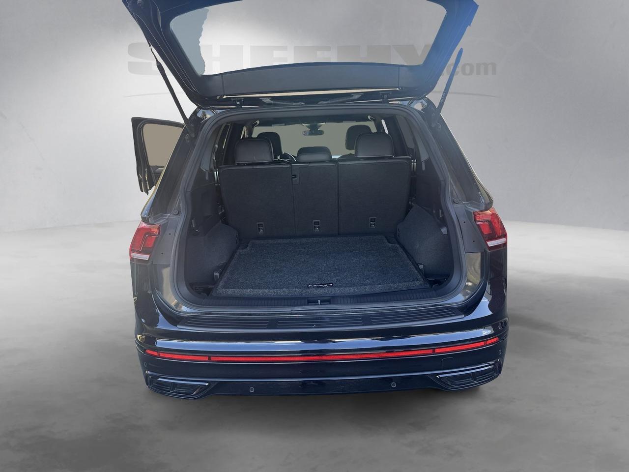 2023 Volkswagen Tiguan 2.0T SE R-Line Black Fredericksburg VA