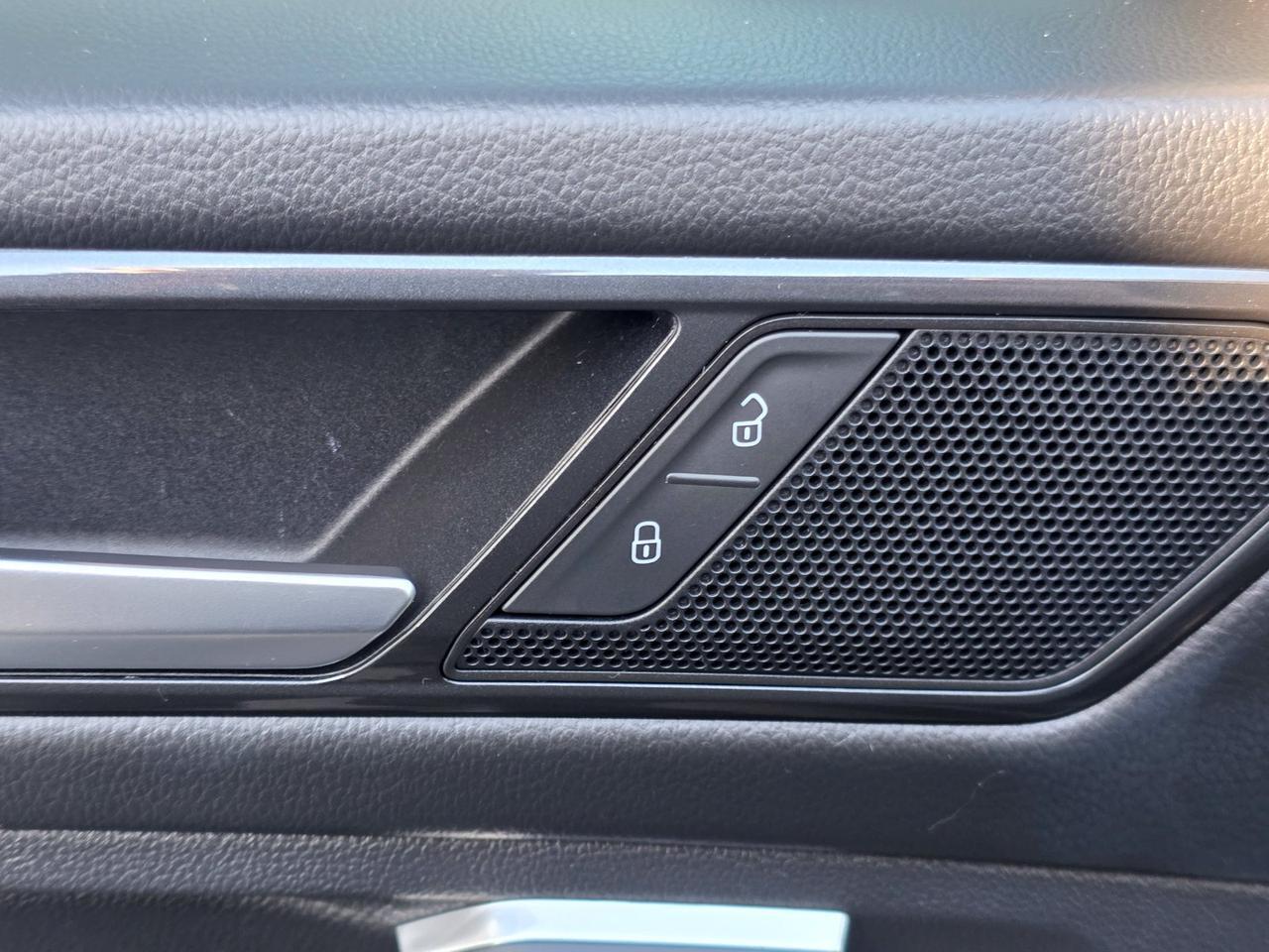 2023 Volkswagen Tiguan 2.0T SE R-Line Black Glen Burnie MD