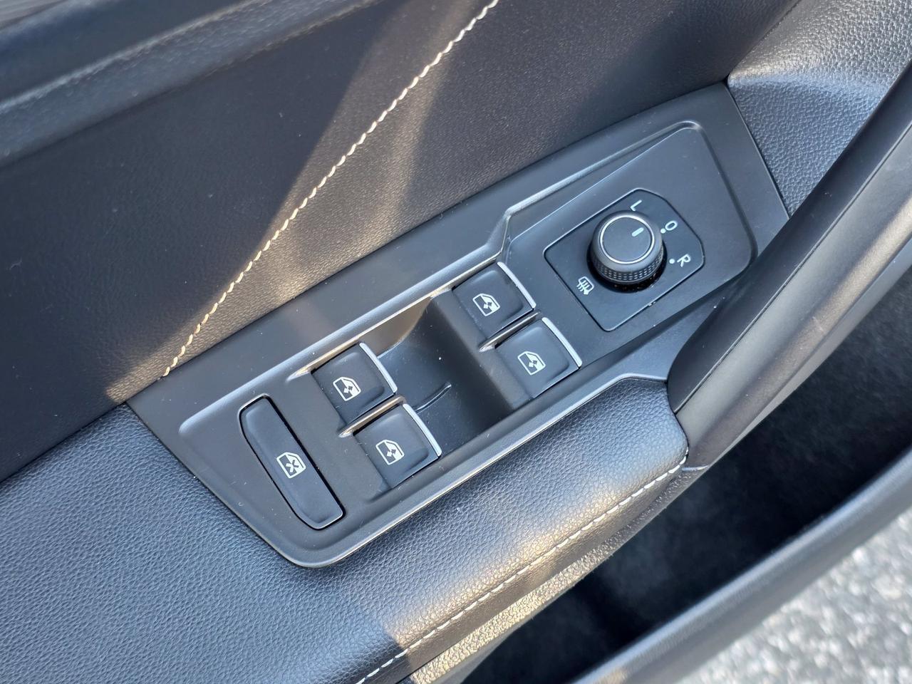 2023 Volkswagen Tiguan 2.0T SE R-Line Black Glen Burnie MD
