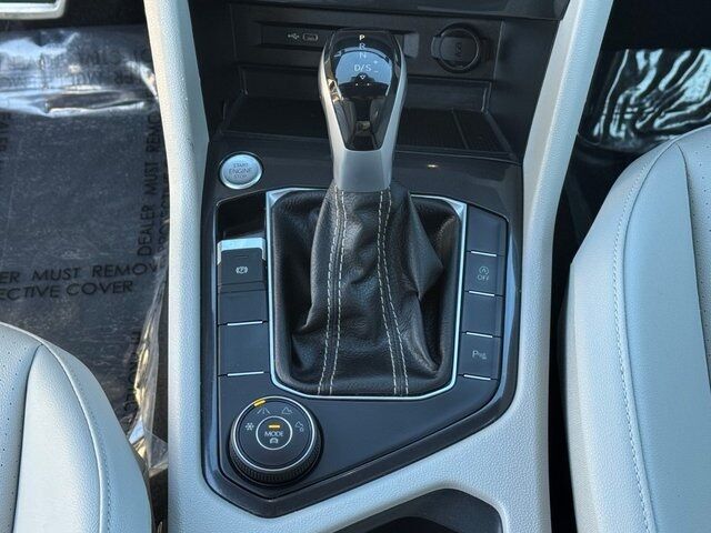 2023 Volkswagen Tiguan 2.0T SE R-Line Black Springfield VA