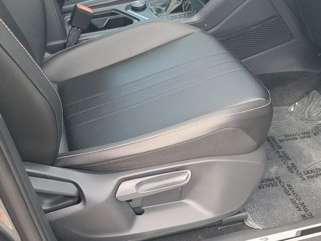 2023 Volkswagen Tiguan 2.0T SE R-Line Black Springfield VA