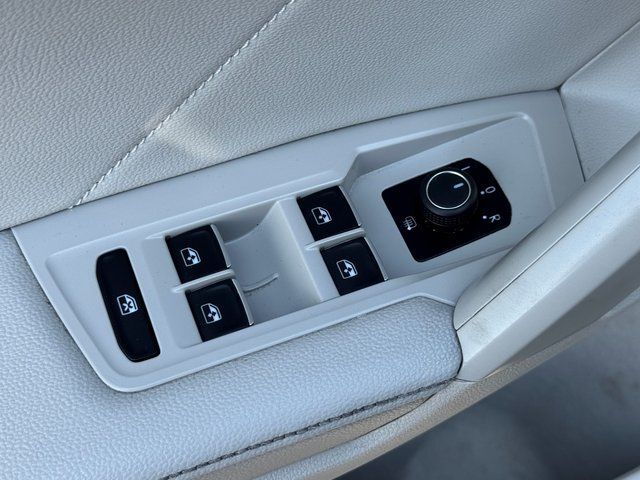 2023 Volkswagen Tiguan 2.0T SE R-Line Black Springfield VA