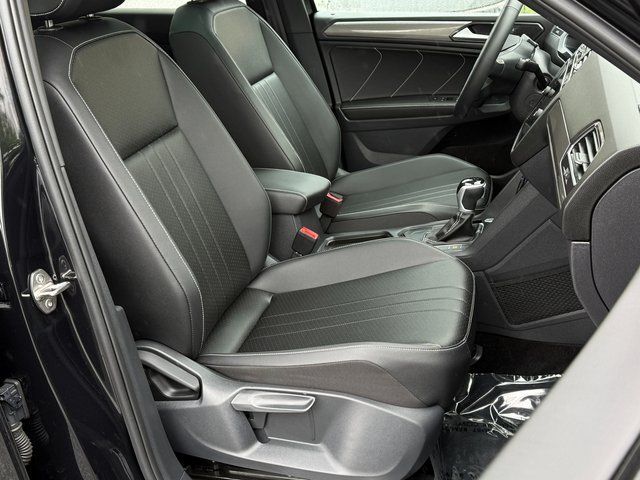 2023 Volkswagen Tiguan 2.0T SE R-Line Black Springfield VA