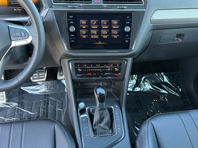 2023 Volkswagen Tiguan 2.0T SE R-Line Black Springfield VA