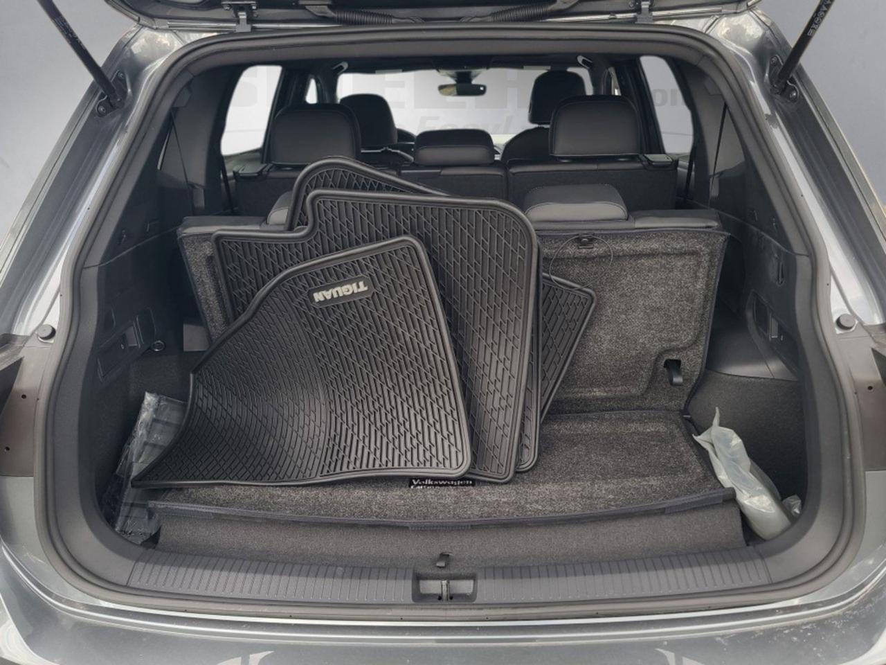 2023 Volkswagen Tiguan 2.0T SE R-Line Black Springfield VA