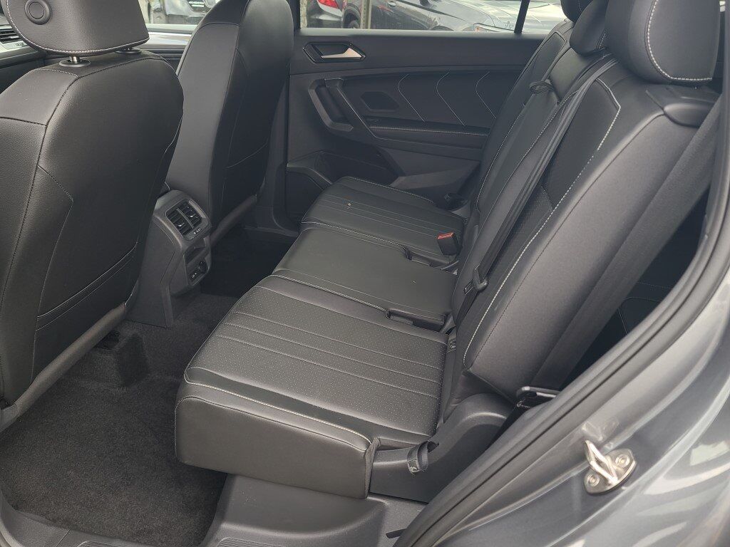 2023 Volkswagen Tiguan 2.0T SE R-Line Black Springfield VA