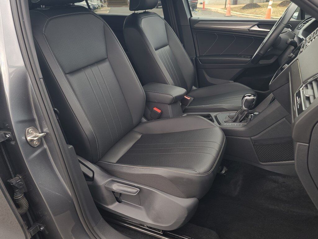 2023 Volkswagen Tiguan 2.0T SE R-Line Black Springfield VA