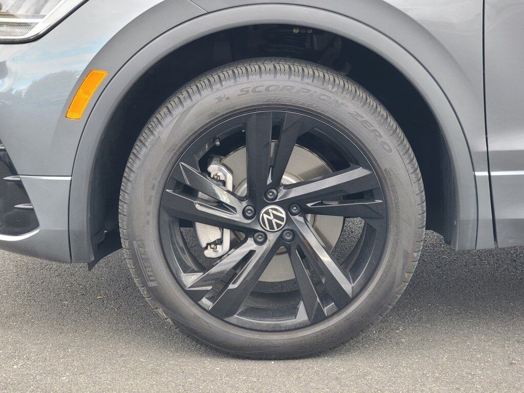 2023 Volkswagen Tiguan 2.0T SE R-Line Black Springfield VA