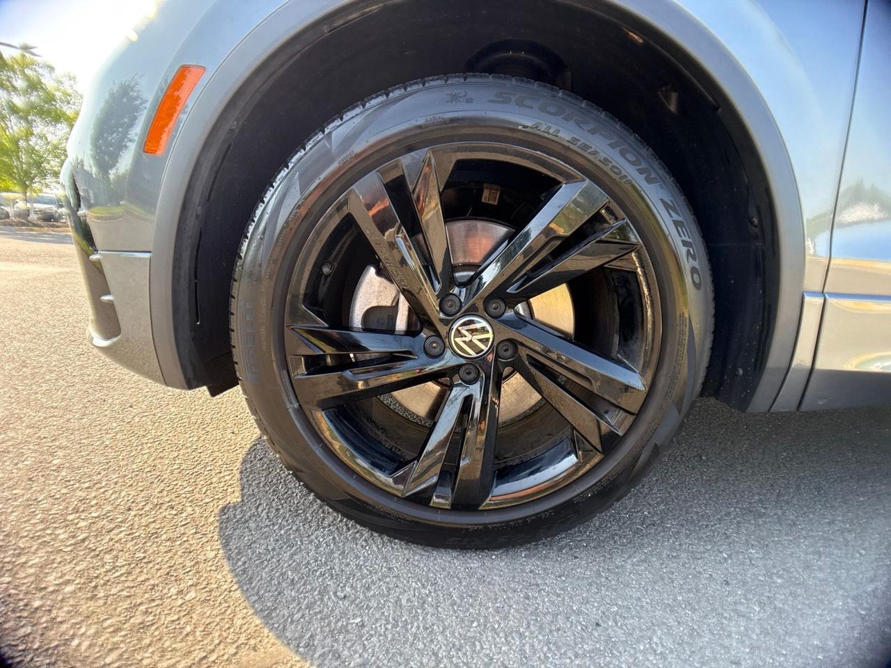 2023 Volkswagen Tiguan 2.0T SE R-Line Black Chantilly VA