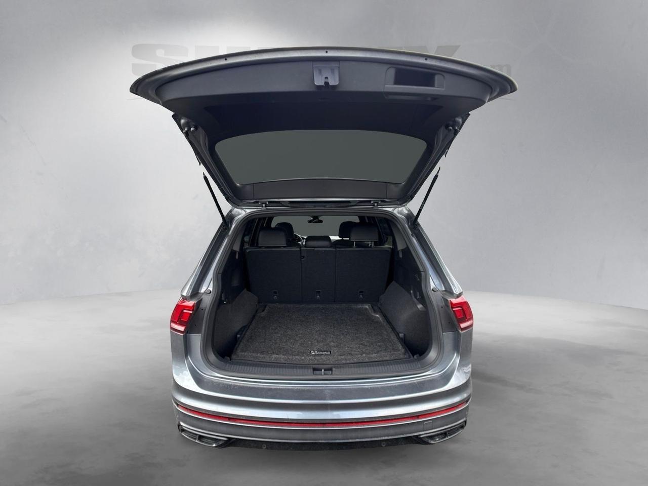 2023 Volkswagen Tiguan 2.0T SE R-Line Black Chantilly VA