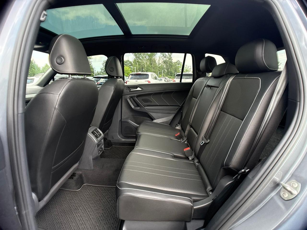 2023 Volkswagen Tiguan 2.0T SE R-Line Black Chantilly VA