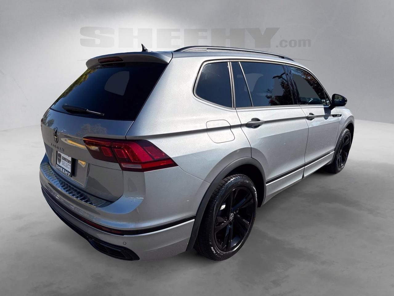 2023 Volkswagen Tiguan 2.0T SE R-Line Black Chantilly VA
