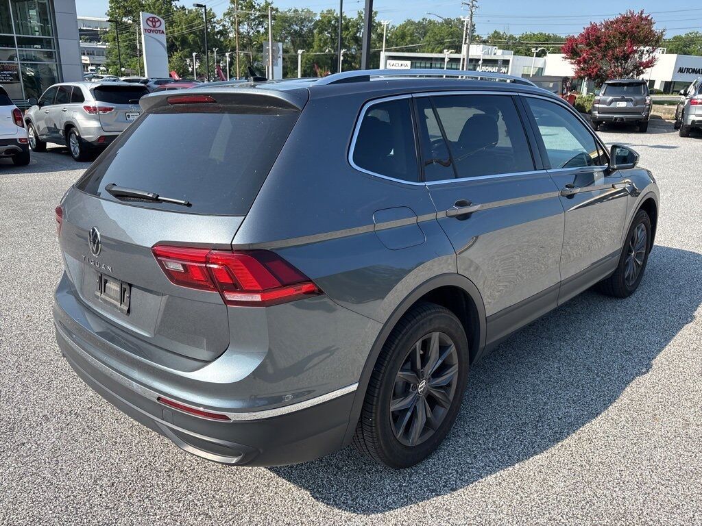 2023 Volkswagen Tiguan 2.0T SE