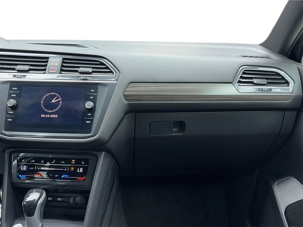 2023 Volkswagen Tiguan 2.0T SEL R-Line CAM,PANO,HTD STS,BLIND SPOT,20&quot; WL Plano TX