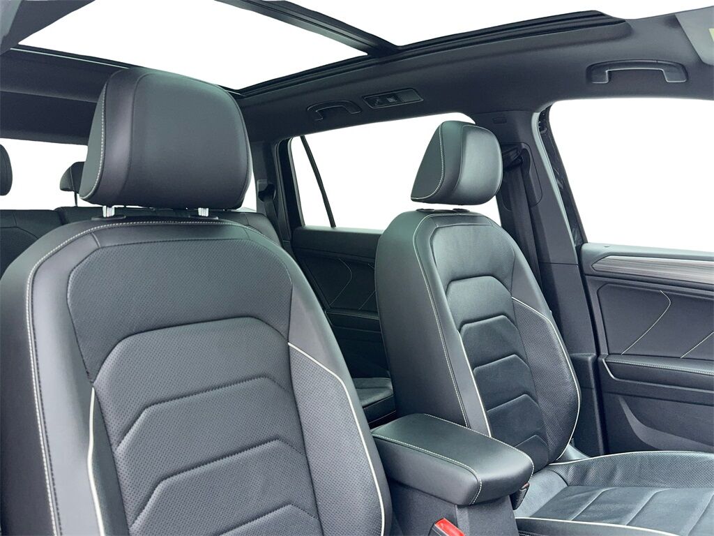 2023 Volkswagen Tiguan 2.0T SEL R-Line CAM,PANO,HTD STS,BLIND SPOT,20&quot; WL Plano TX
