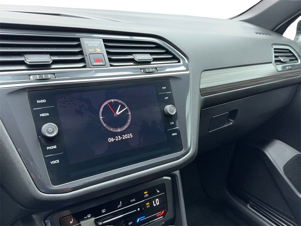 2023 Volkswagen Tiguan 2.0T SEL R-Line CAM,PANO,HTD STS,BLIND SPOT,20&quot; WL Plano TX