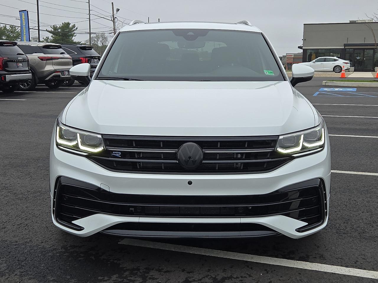 2023 Volkswagen Tiguan 2.0T SEL R-Line