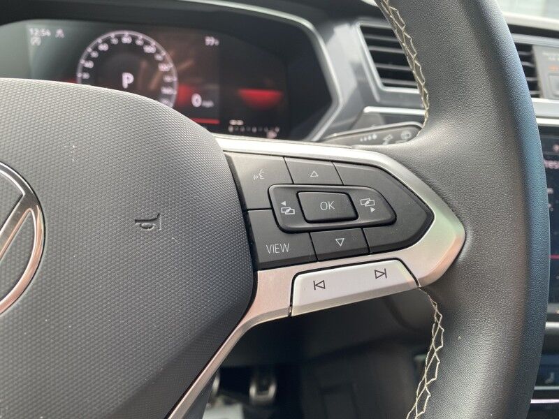2023 Volkswagen Tiguan SE R-Line Black Bristol  PA