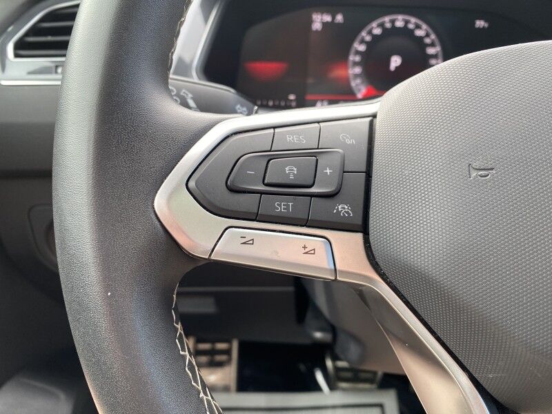 2023 Volkswagen Tiguan SE R-Line Black Bristol  PA