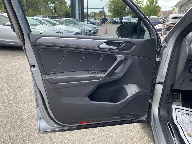 2023 Volkswagen Tiguan SE R-Line Black Bristol  PA