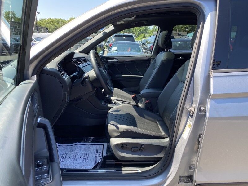 2023 Volkswagen Tiguan SE R-Line Black Bristol  PA