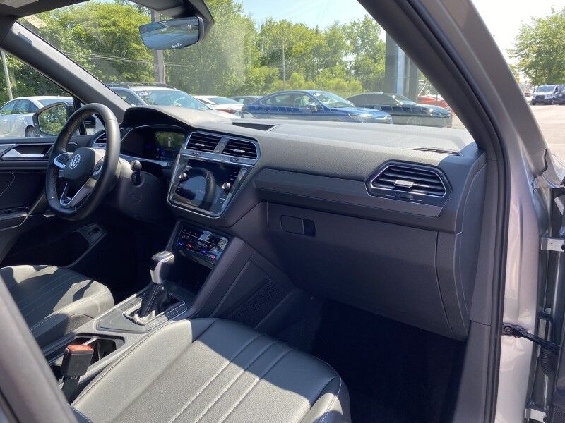 2023 Volkswagen Tiguan SE R-Line Black Bristol  PA