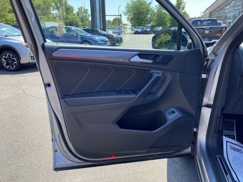 2023 Volkswagen Tiguan SE R-Line Black Bristol  PA