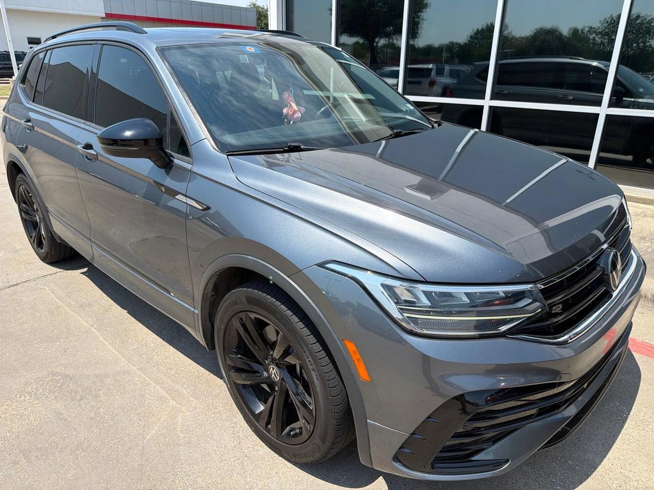 2023 Volkswagen Tiguan SE R-Line Black Hurst TX