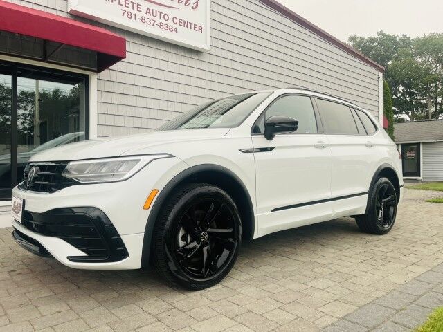 2023 Volkswagen Tiguan SE R-Line Black