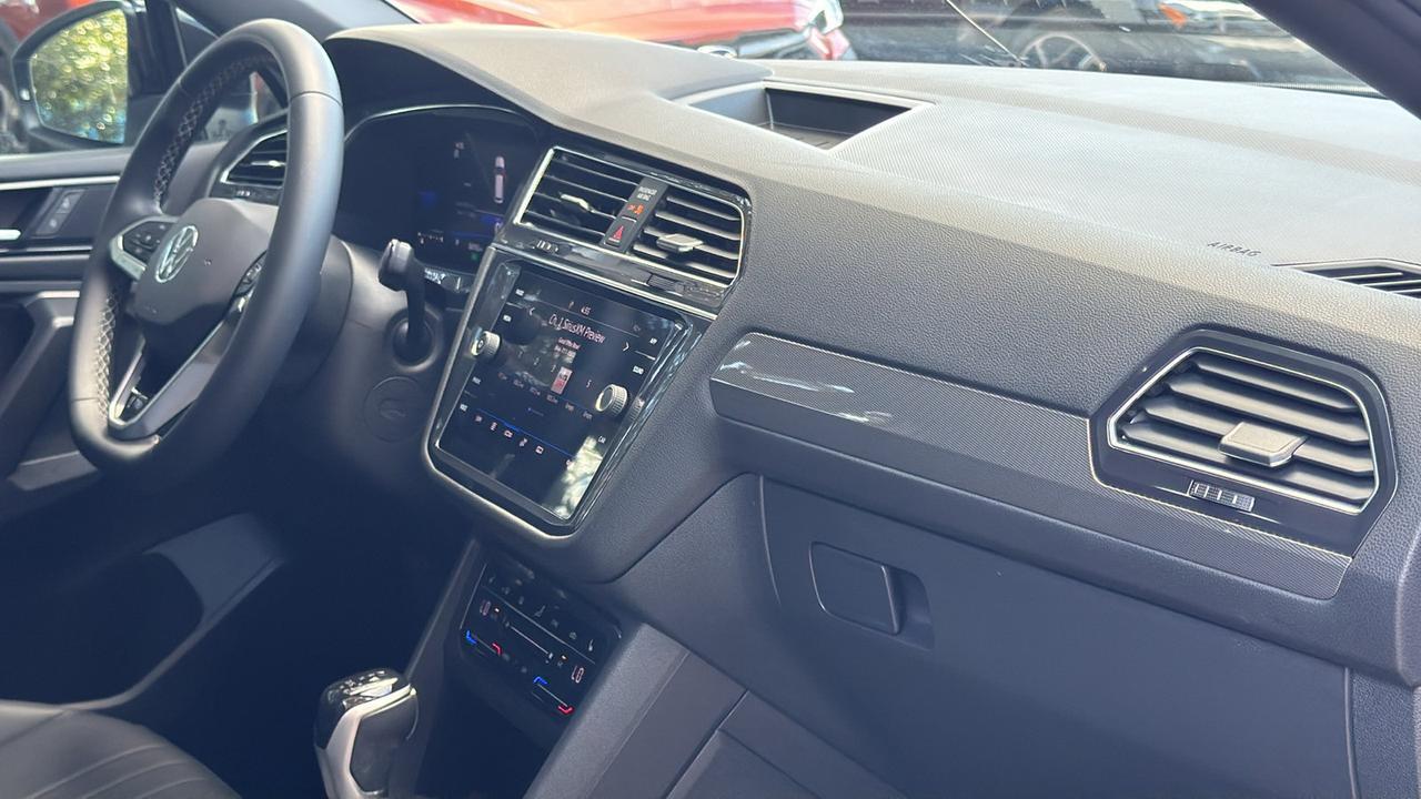 2023 Volkswagen Tiguan SE R-Line Black  Selma TX
