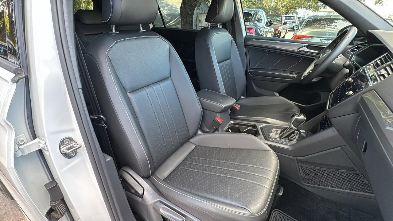 2023 Volkswagen Tiguan SE R-Line Black  Selma TX