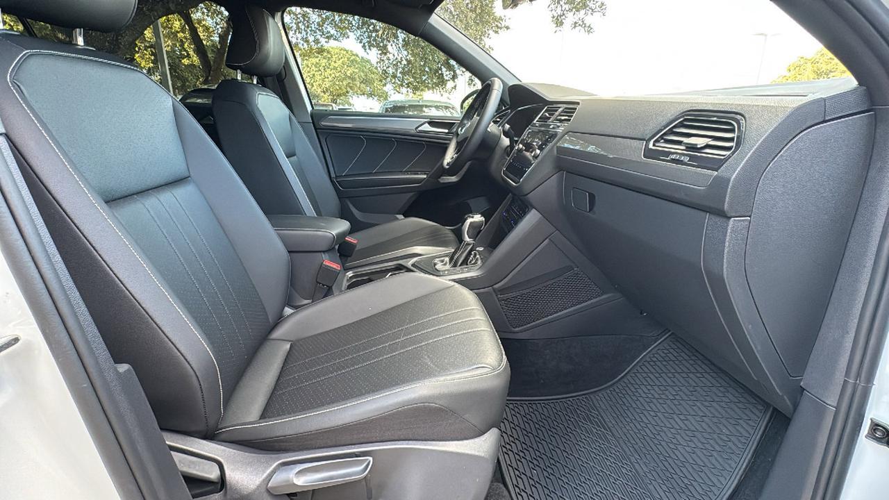 2023 Volkswagen Tiguan SE R-Line Black  Selma TX