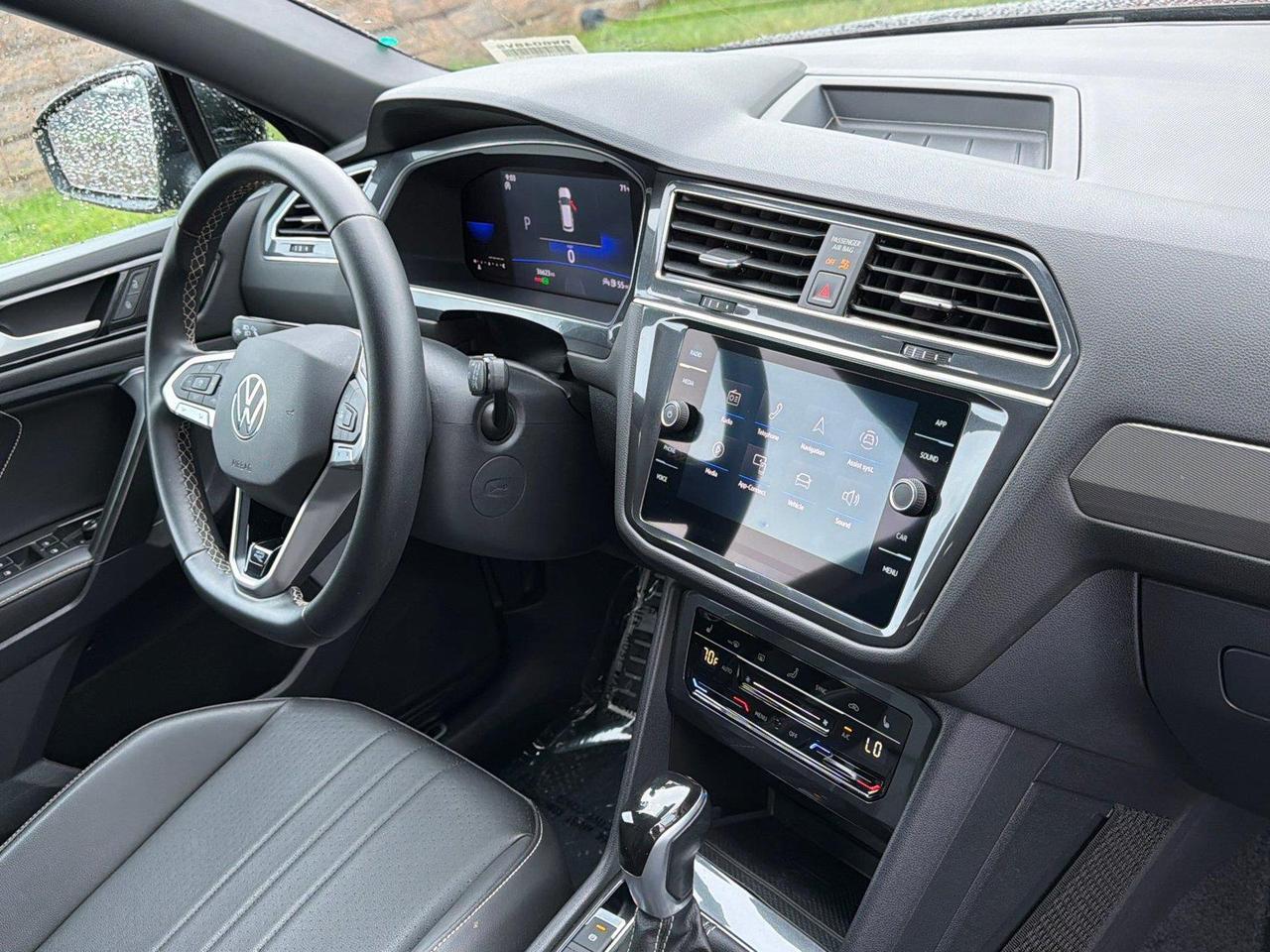 2023 Volkswagen Tiguan SE R-Line Black Hagerstown MD