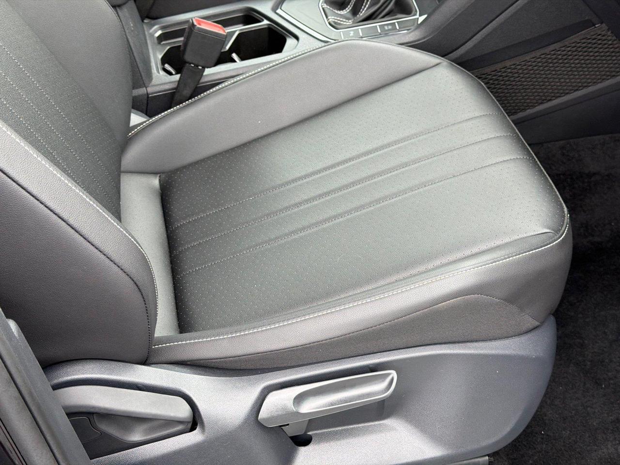 2023 Volkswagen Tiguan SE R-Line Black Hagerstown MD