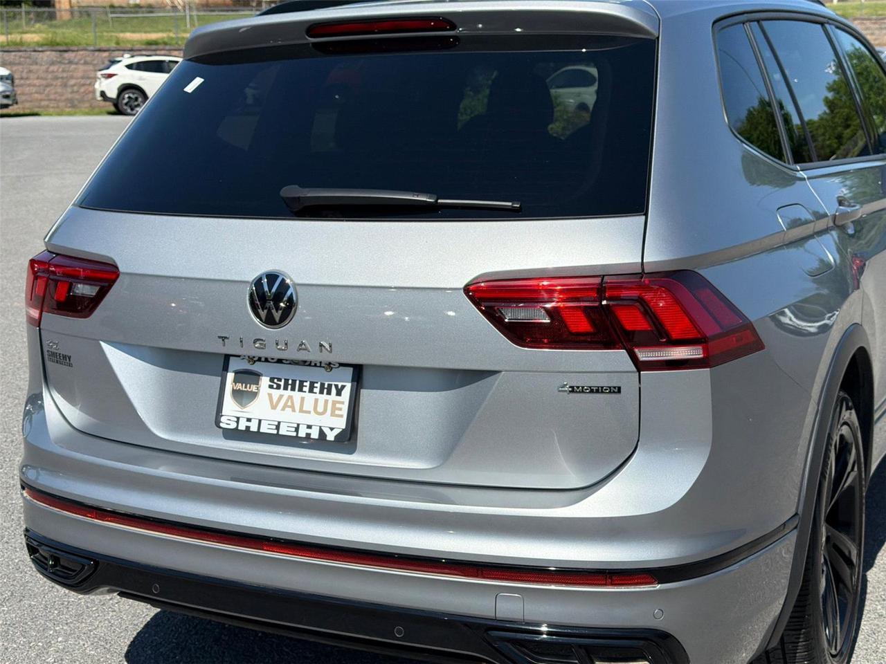 2023 Volkswagen Tiguan SE R-Line Black Hagerstown MD