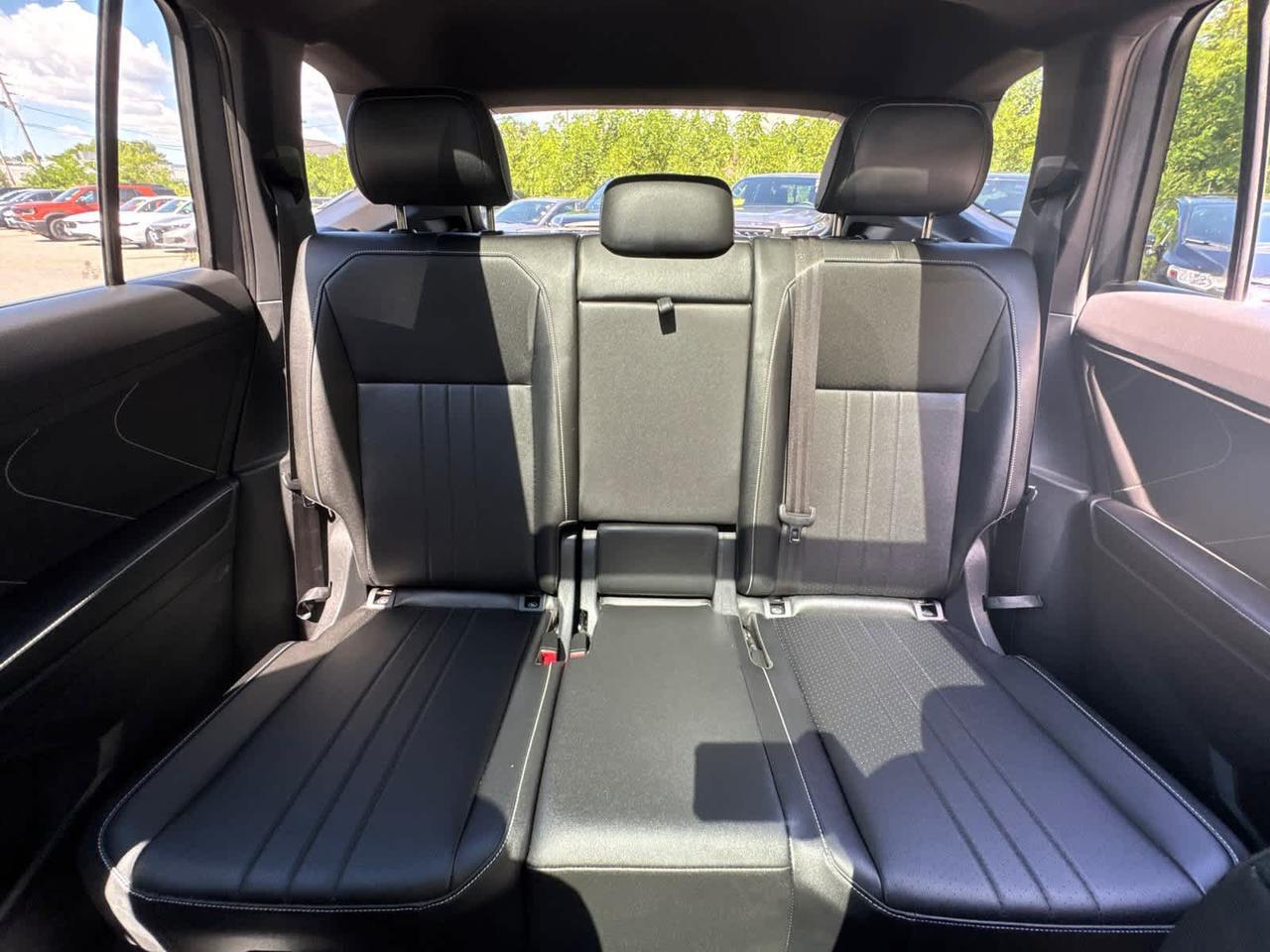 2023 Volkswagen Tiguan SE R-Line Black Dartmouth MA