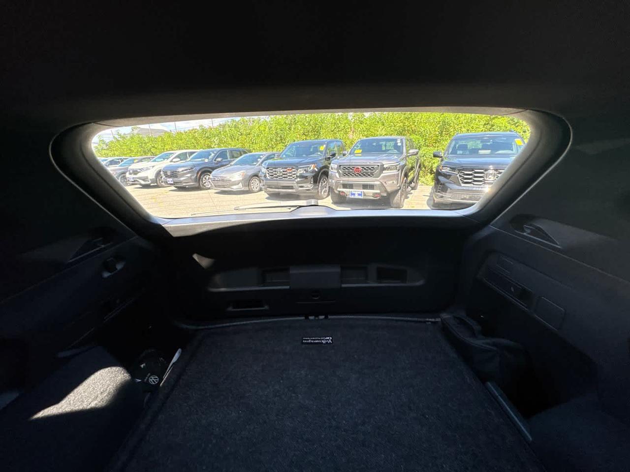 2023 Volkswagen Tiguan SE R-Line Black Dartmouth MA