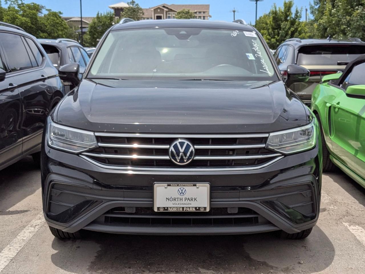 2023 Volkswagen Tiguan SE