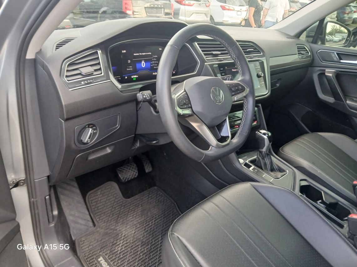 2023 Volkswagen Tiguan SE Sport Utility 4D Maitland FL